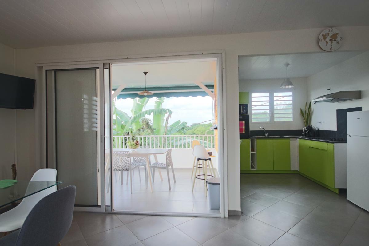 5 Location villa piscine martinique_ cuisine